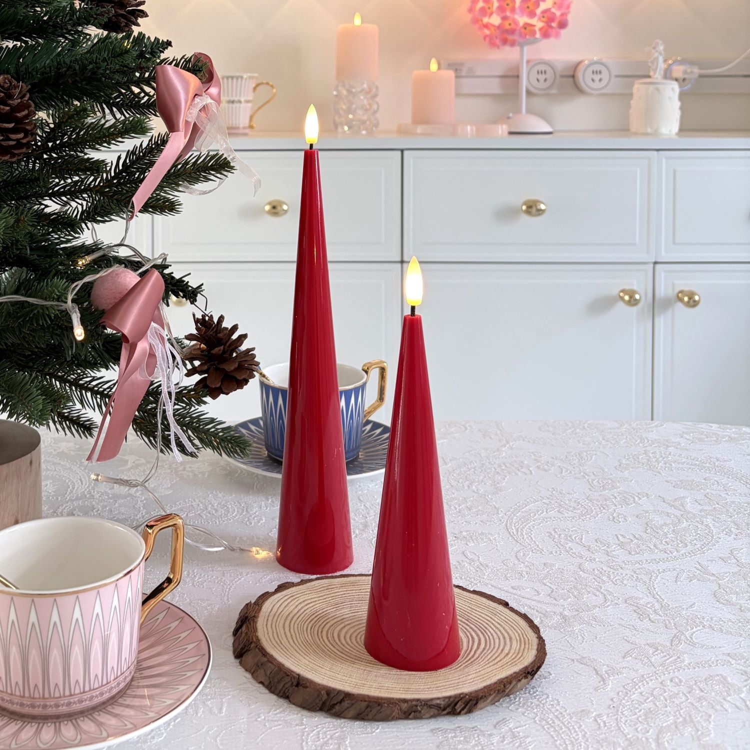 Shiny Cone Candles – Set of 2