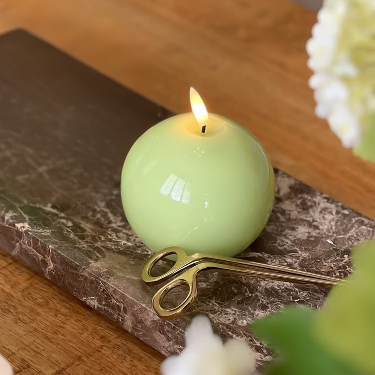 Shiny Sphere Candle