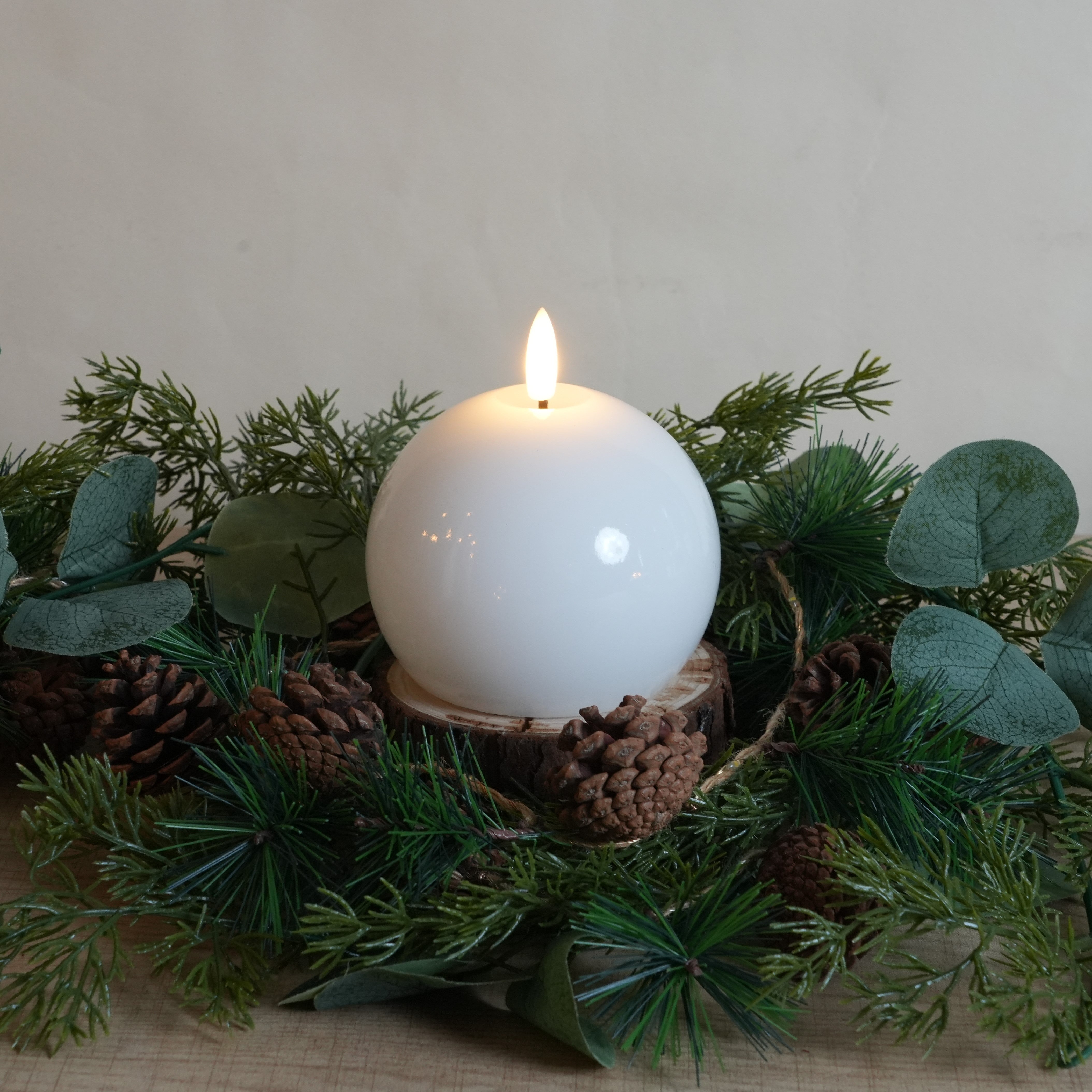 Shiny Sphere Candle
