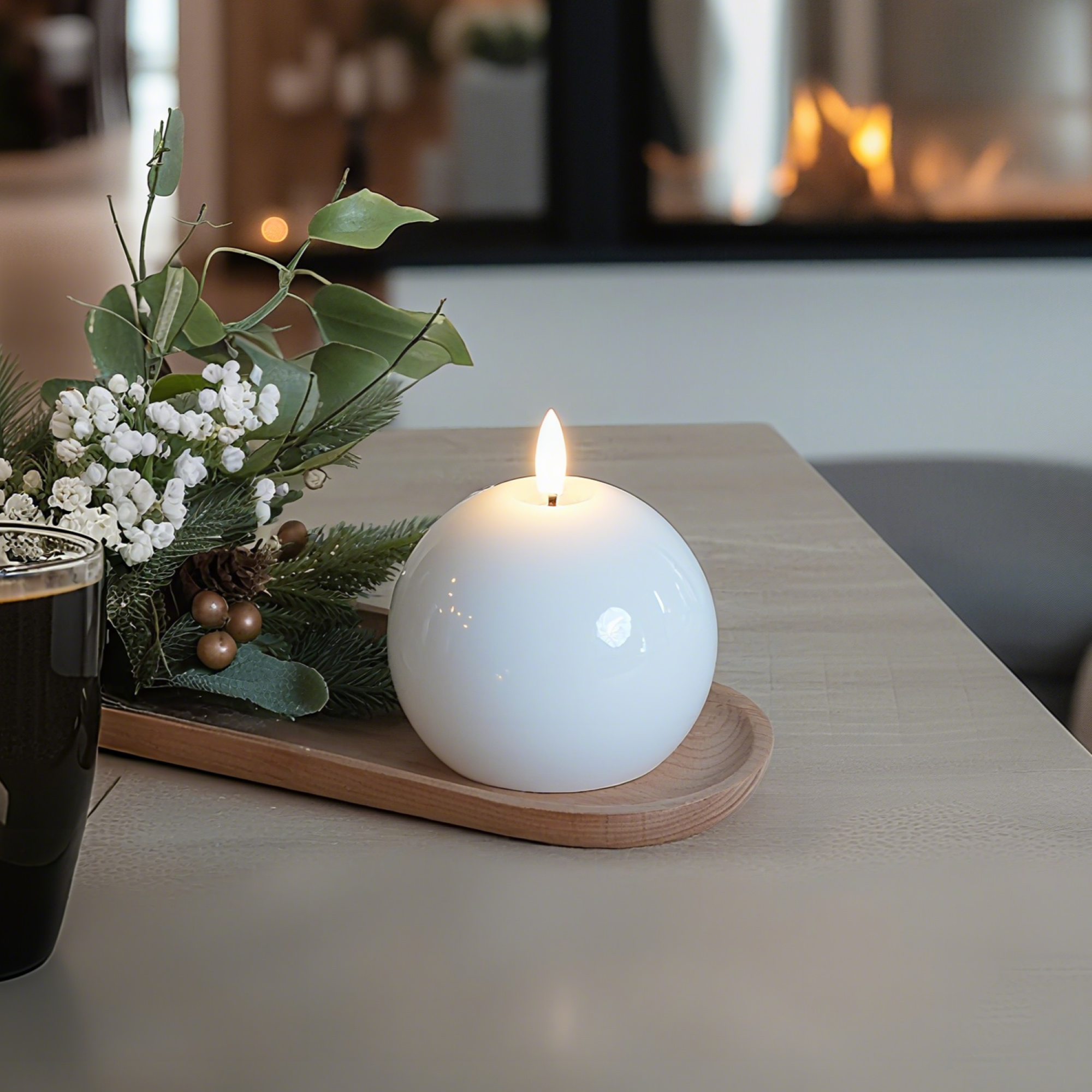 Shiny Sphere Candle