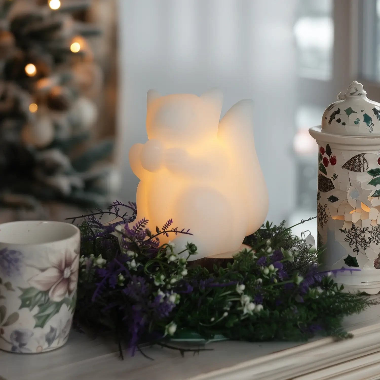 Squirrel Wax Candle – 4.2" Width