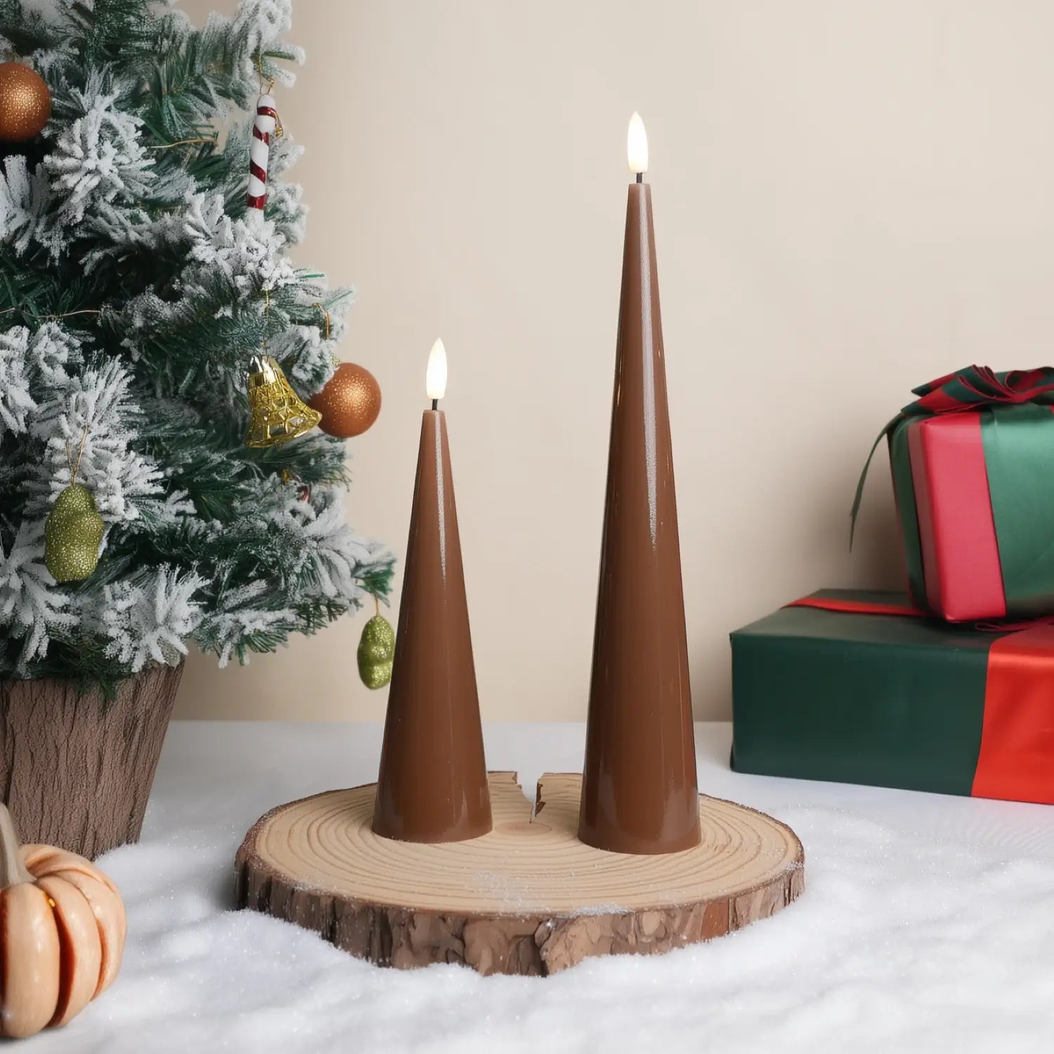 Shiny Cone Candles – Set of 2