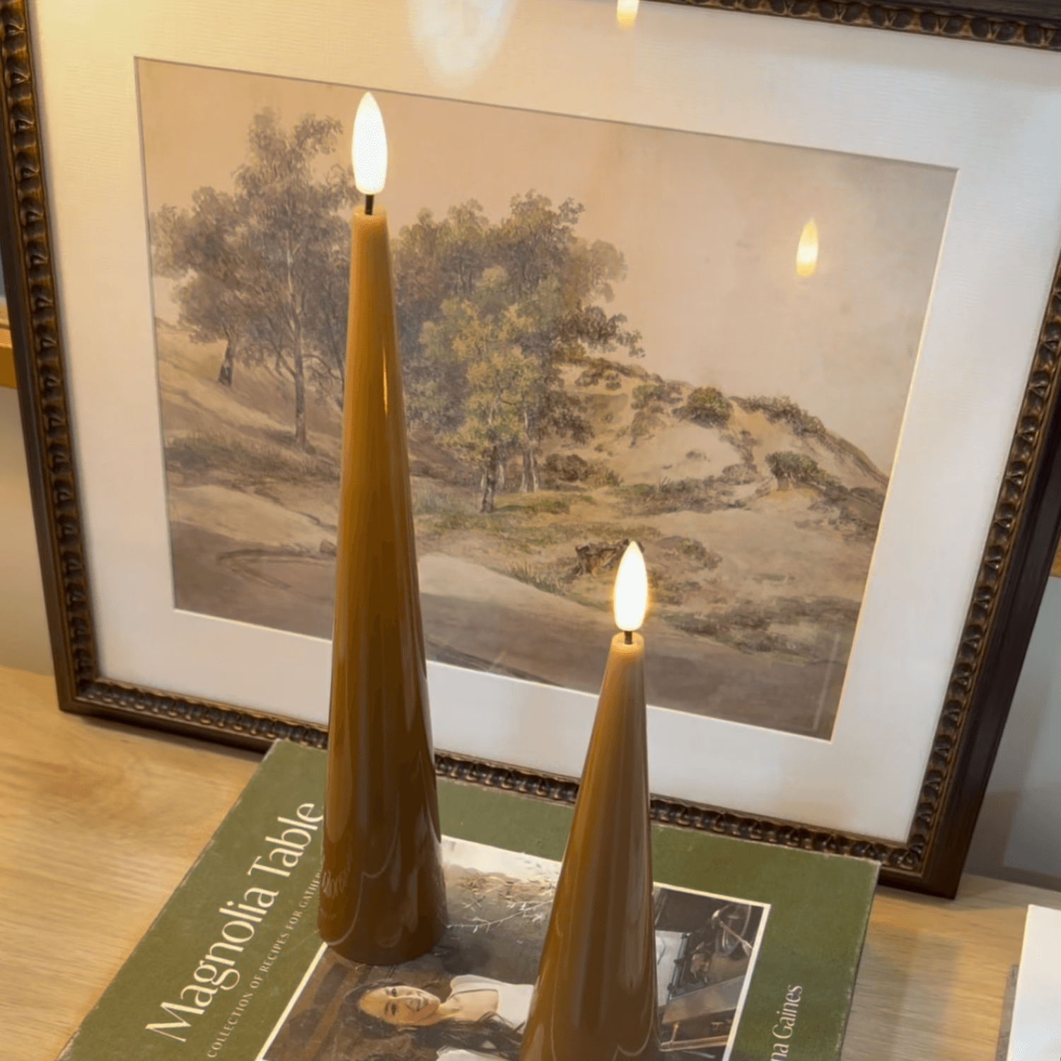 Shiny Cone Candles – Set of 2