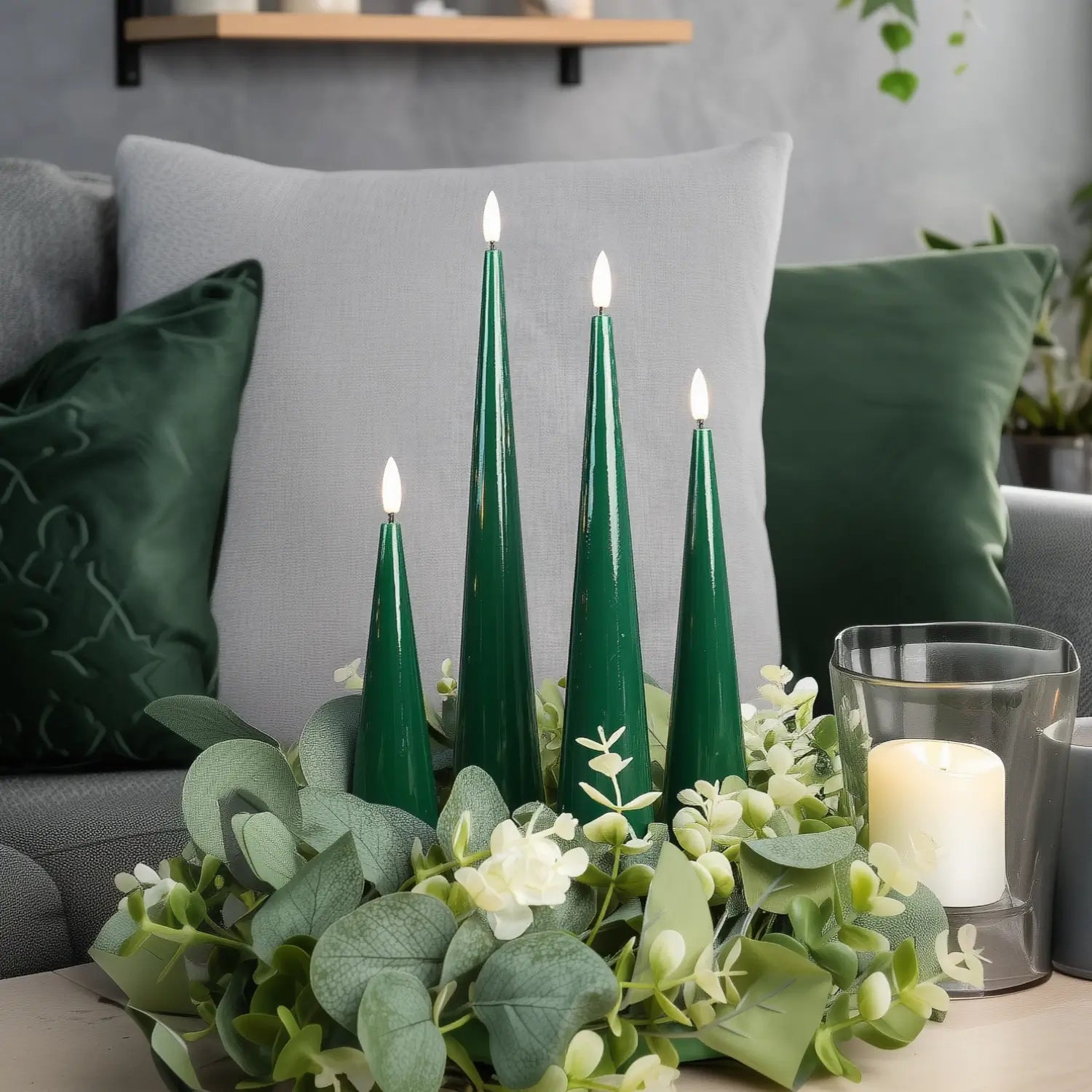 Shiny Cone Candles – Set of 4