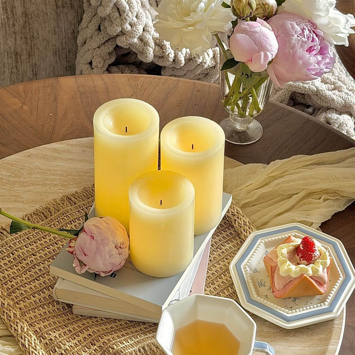 #color_ivory